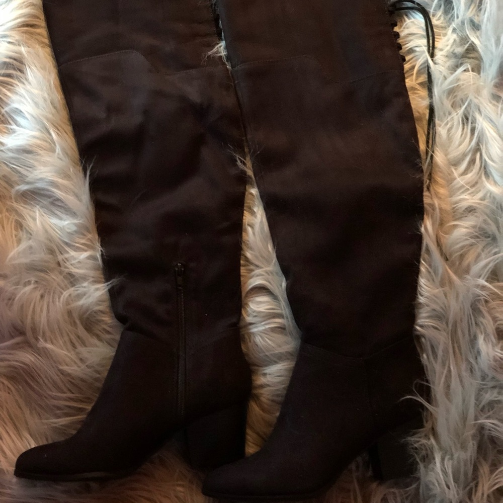 lace back thigh high boots - Picture 2 of 4